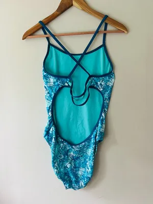 TYR Womens Sz M Turquoise Competitive Suit One Piece Racerback Swimsuit thumbnail 3