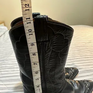 Vintage Tony Lama Black Cowgirl Boots Size 5.5 Narrow fit Leather Vintage thumbnail 10