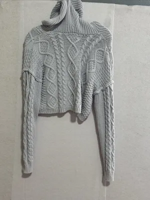 Aeropostale Y2K Light Gray Cable Knit Cropped Hooded Sweater thumbnail 4