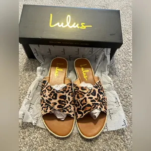 Lulu's Leopard Sandals thumbnail 2