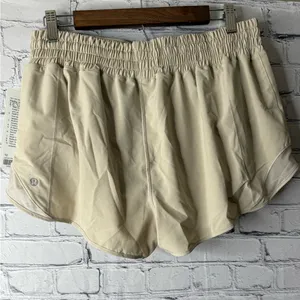 Lululemon hotty hot HR short 2.5” lined size 12 thumbnail 3