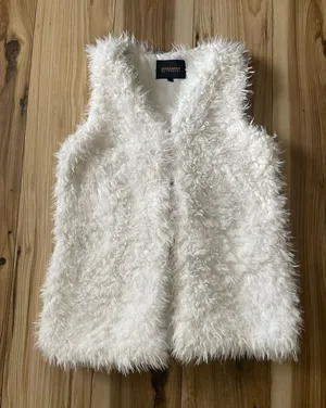 AMBIANCE OUTERWEAR White Cozy Women’s Vest thumbnail 1