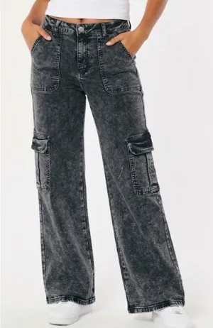 Disclosure High-Rise Black Wide-Leg Cargo Jeans thumbnail 1