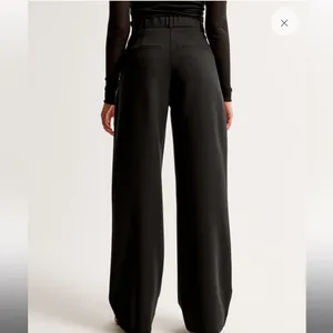 Abercrombie and fitch A&F Sloane Tailored Pant black thumbnail 4