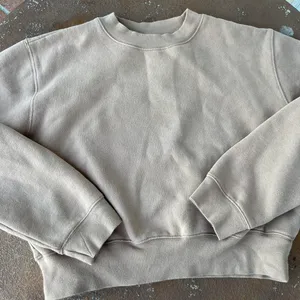 Aritzia TNA cropped tan crewneck sweatshirt sz s thumbnail 3