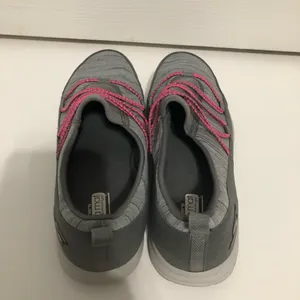 Skechers Gray pink‎ slip on Sneakers Go Steps women’s size 8.5 Go Go Mat walking thumbnail 3