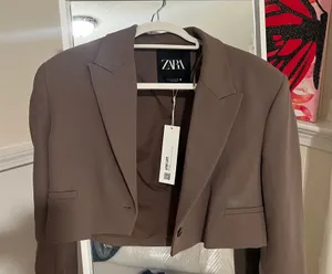 Zara Cropped Blazer thumbnail 1