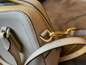 Michael Kors Crossbody thumbnail 7