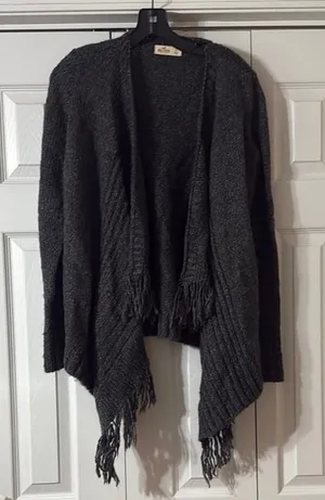 Hollister‎ Gray Knit Shrug Sweater Size Large thumbnail 1