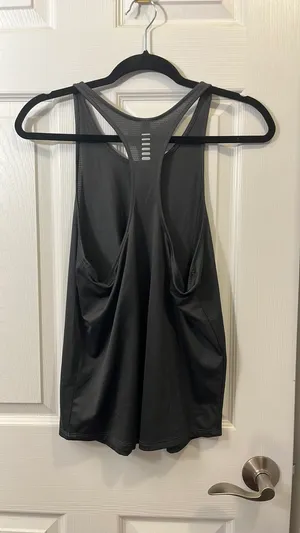 Under Armour Tank Top Racerback Women’s thumbnail 3