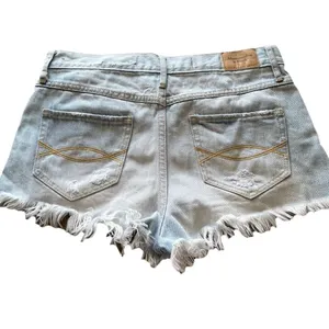Abercrombie&Fitch ShortsSize 2 W 26 Blue Denim Distressed Frayed Hem Light Wash thumbnail 10
