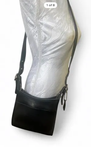 Vintage Coach Legacy‎ Zip Black Shoulder Bag #9966 adjustable strap thumbnail 1