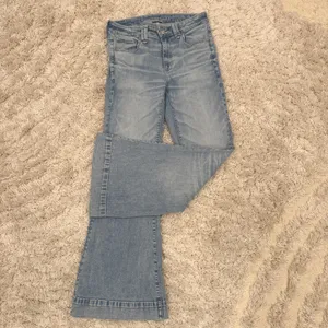 American Eagle High Rise Flare | 70s Inspired Denim thumbnail 9