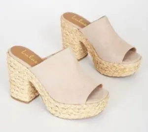 Lulus Wedges thumbnail 1