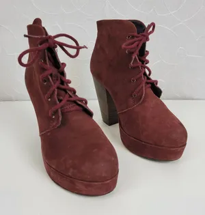 Steve Madden Women's Boots 7.5 Raspy Burgundy Wine Nubuck Suede Platform Lace Up thumbnail 1