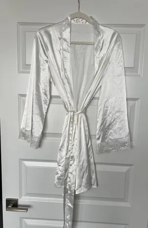 White Lace Robe thumbnail 1