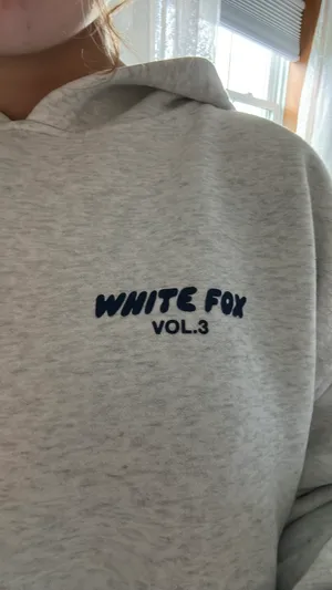White Fox Boutique Sweatshirt thumbnail 7