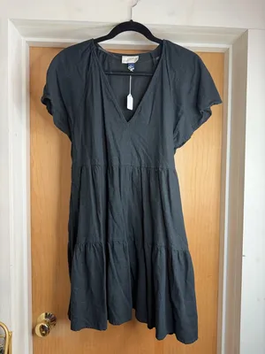 Universal Threads Black 100% Linen Tiered Mini Dress Flutter Sleeve. Size: Large thumbnail 2