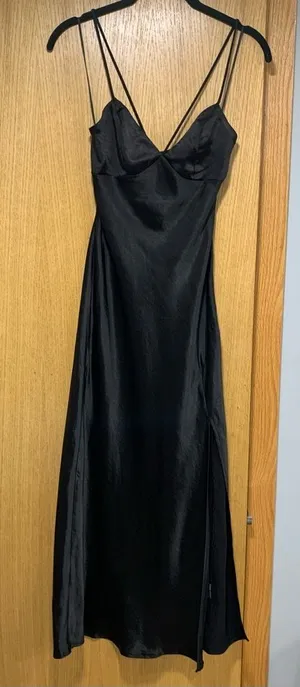 Princess Polly Black Midi Dress - Size 2 thumbnail 1
