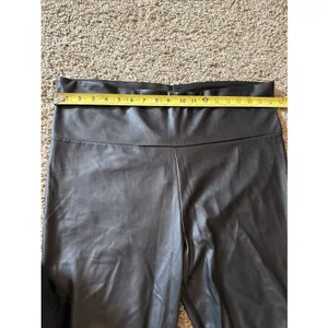 Women's Madeline & Monroe Black Stretch Pleather‎ Pants 3XL thumbnail 5