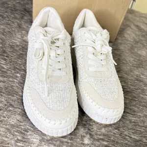 Universal Threads White Platform Tennis Memory Foam & Platform Heel Womens 9.5 thumbnail 2