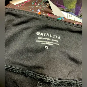 Athleta skort🤎NICE COLORS 🩷🤍🤎 thumbnail 2