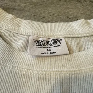 Grayson Collective Social Peanuts Snoopy White Ribbed Cropped T-Shirt Medium NWT thumbnail 4
