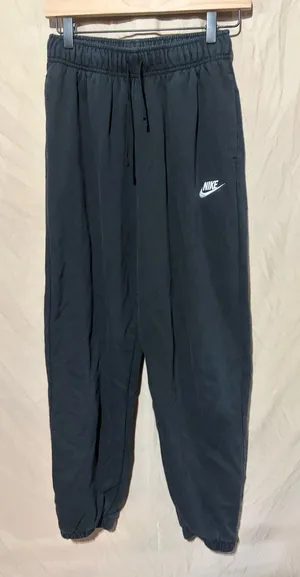 Nike joggers thumbnail 1