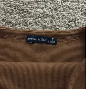 abercrombie & fitch ribbed tube top thumbnail 3