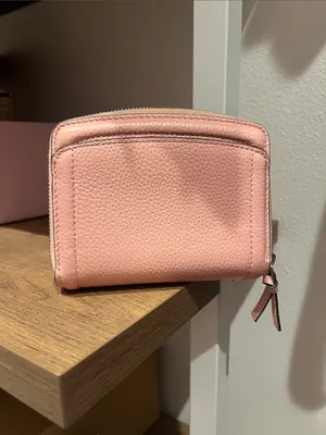 Kate Spade New York Knott Pebbled Leather Small Compact Wallet in Mochi Pink thumbnail 3