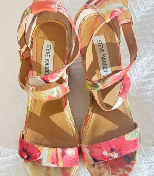 Steve Madden Wedge Sandals thumbnail 1