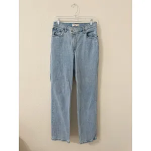Abercrombie & Fitch The '90s Ultra High Rise Crossover Waist Straight Jeans 28 thumbnail 2