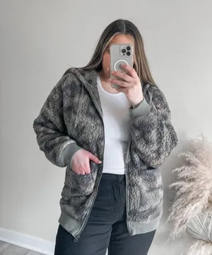 American Eagle camo Sherpa zip up jacket thumbnail 1