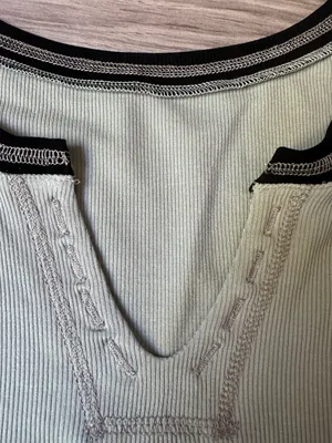 urban style top thumbnail 3