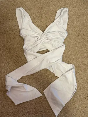 Princess Polly Lioness White Twist-Wrap Crop Top thumbnail 5