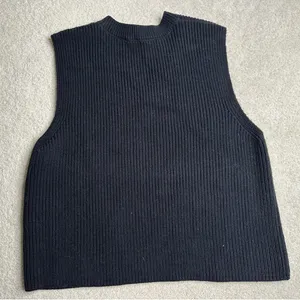 Zara: Black Knit Vest thumbnail 4