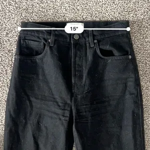 Reformation Rowe Mid Rise Relaxed Straight Jeans – Chic Black Sustainable - 27 thumbnail 8