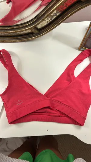 Sports Bra thumbnail 4