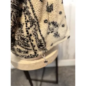 Supeon Sherpa Fleece Jacket Paisley Print Cream Black Zip Up Cozy Size M thumbnail 8