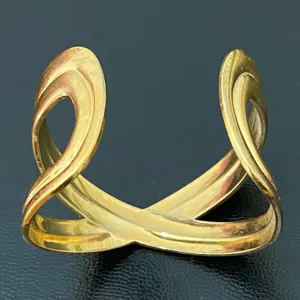 Vintage MCM Gold Brass Figure 8 Open Cuff Bangle Bracelet 57g thumbnail 8