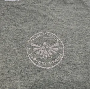 Zelda Shirt Size Small Nintendo Zelda Graphic Print T-Shirt Nintendo Graphic Tee Unisex T-shirt thumbnail 3
