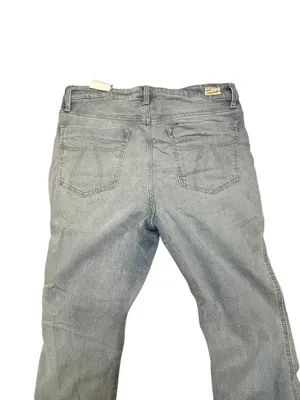 Seven7 Women's Straight Leg Jeans in Faded Blue thumbnail 4
