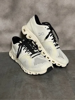 On Running Cloud X Women's White/Black Running Shoes Size 7.5 thumbnail 10