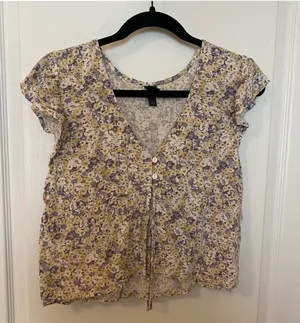 Wild Fable Yellow/Purple Floral Button Close Blouse thumbnail 2