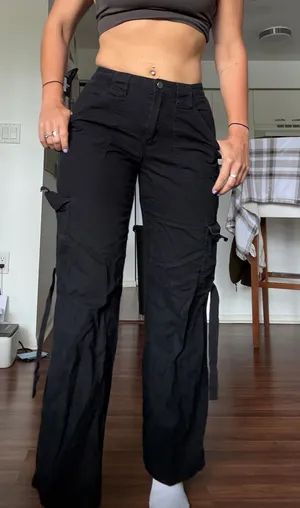 Tinseltown Black Cargo Pants thumbnail 1