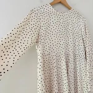 Zara Dress Cream Black Polka Dot Midi Long Sleeve Empire Waist Oversized Size S thumbnail 5