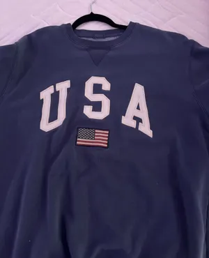USA Brandy Melville Sweatshirt thumbnail 1