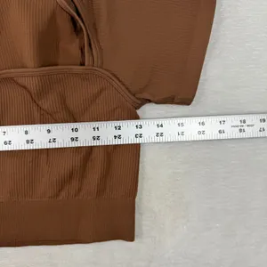 Peachy Bunz Brown Ribbed Seamless Square Neck Crop Top‎ Workout Shirt M thumbnail 3