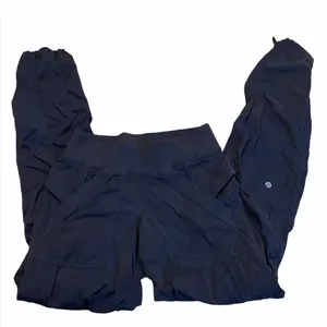 Lululemon Athletica Women's Size 4 Active Pants thumbnail 4