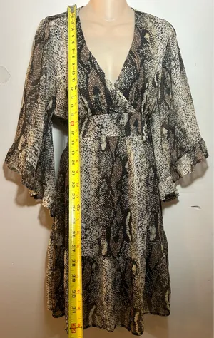 Stylish women's dress. Size M. $35. thumbnail 3